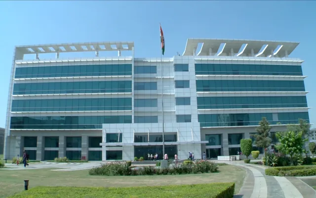Zoho partner in Noida